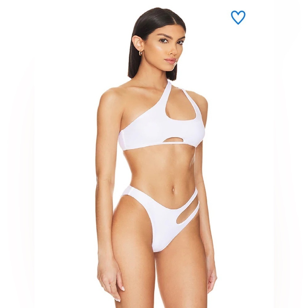 Superdown NWT misty bikini top white strappy women’s size medium - Picture 2 of 10